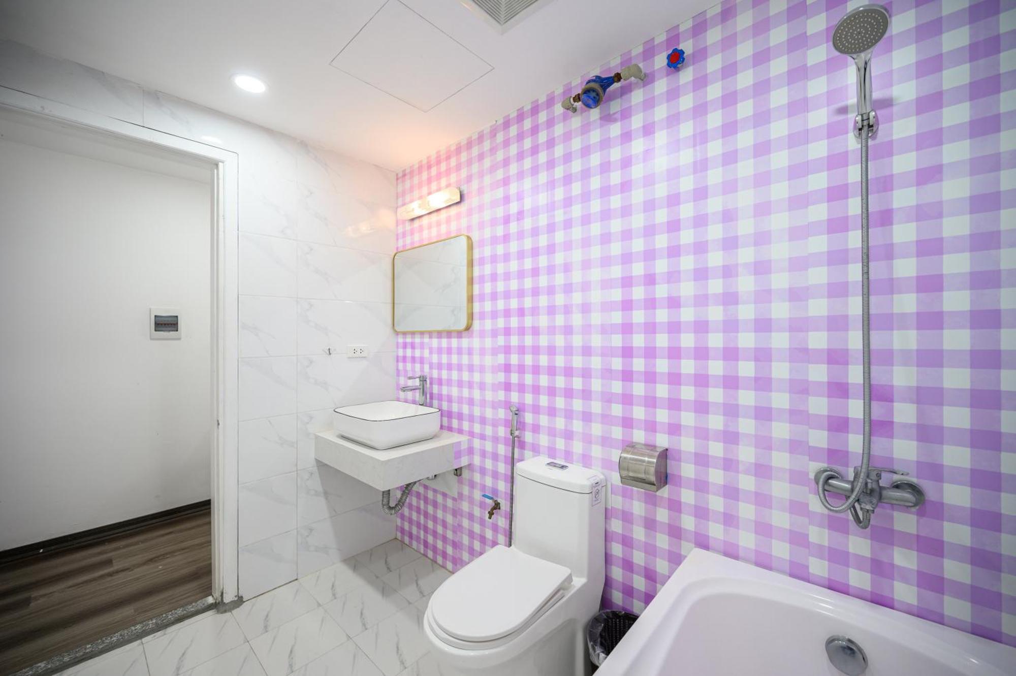 Luxe Paradise Residence 76 To Ngoc Van 河内 外观 照片