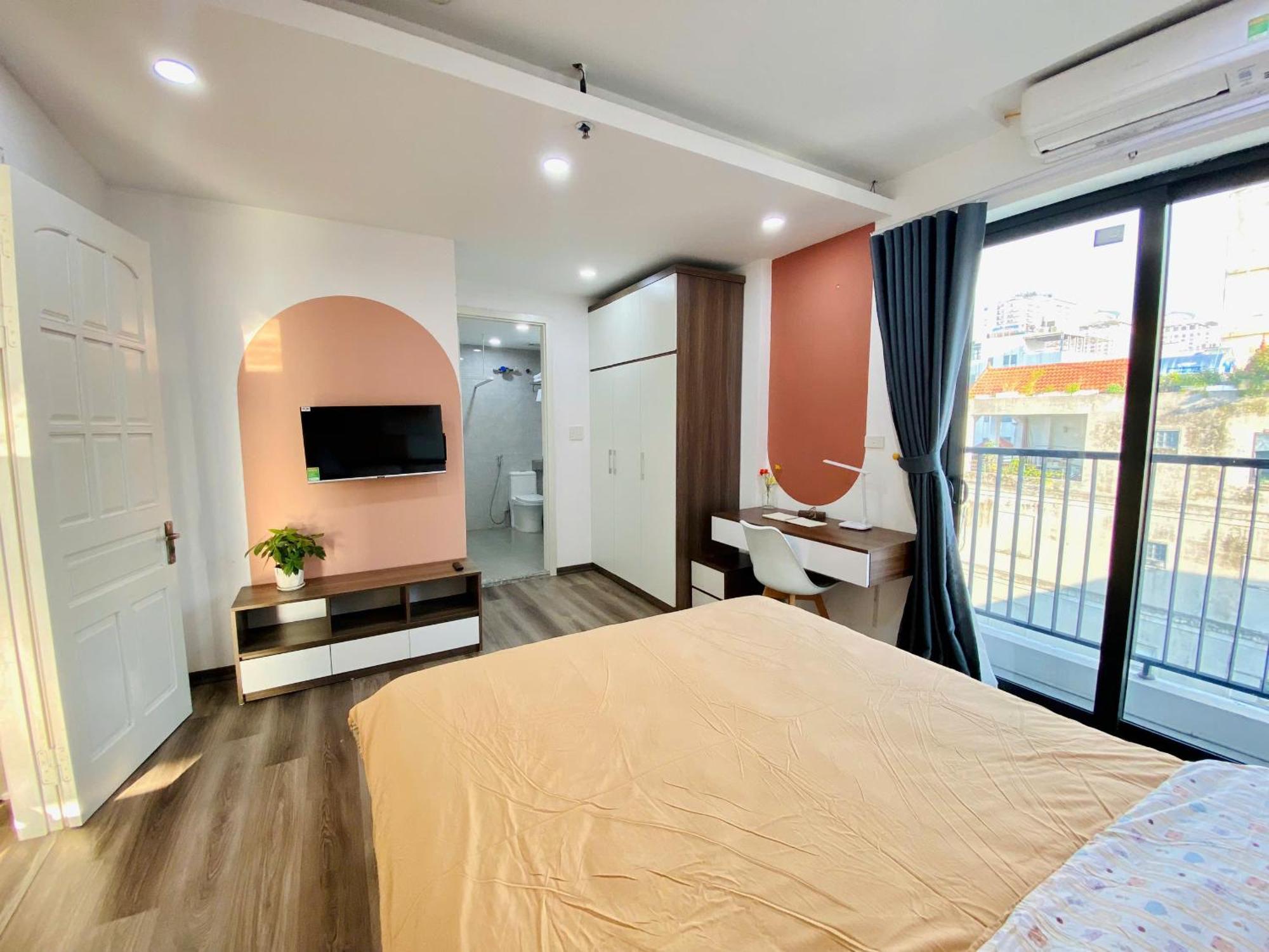 Luxe Paradise Residence 76 To Ngoc Van 河内 外观 照片