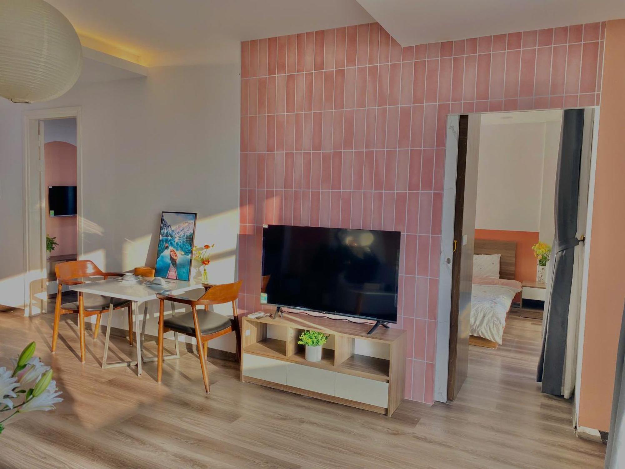Luxe Paradise Residence 76 To Ngoc Van 河内 外观 照片