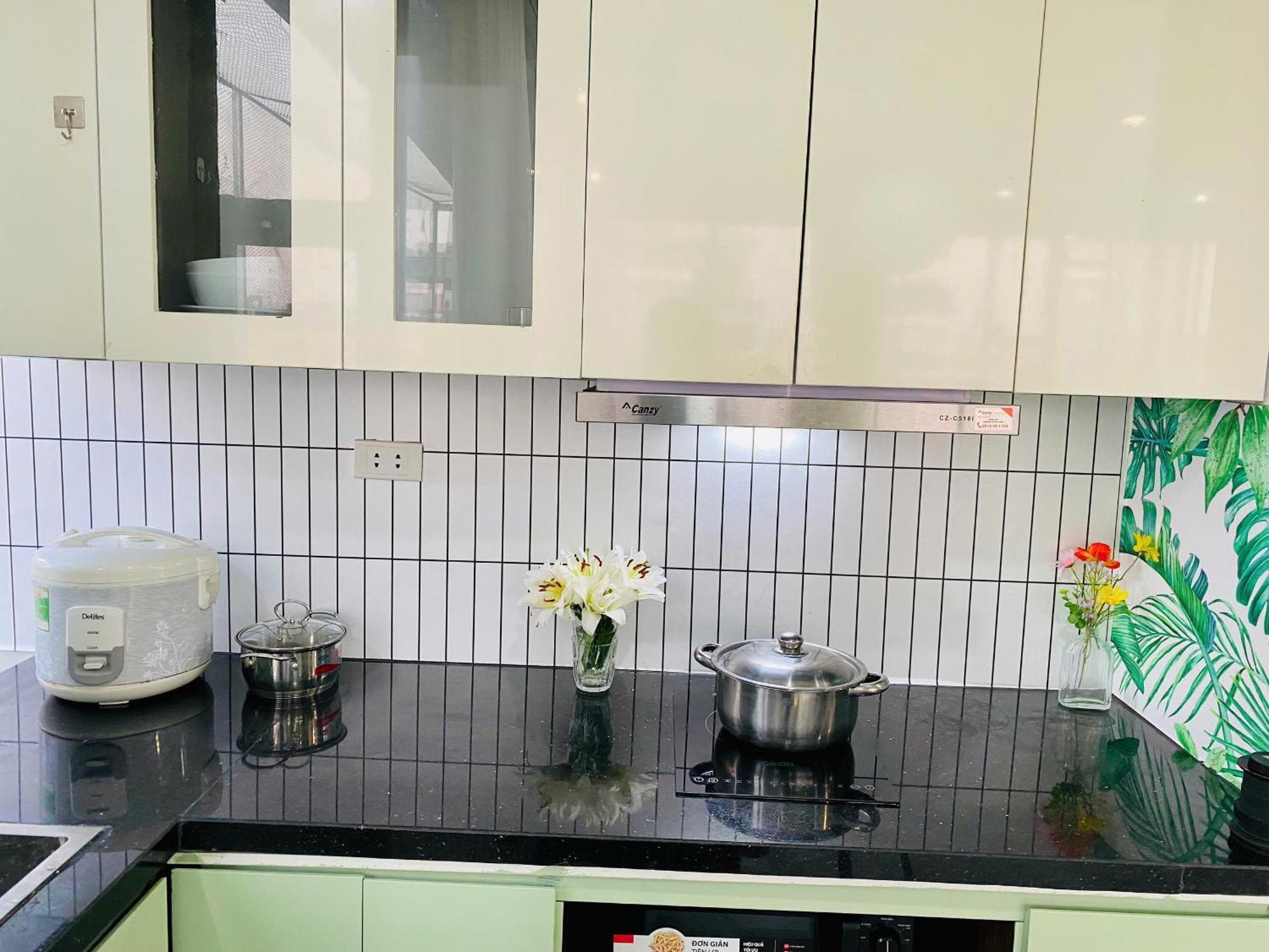 Luxe Paradise Residence 76 To Ngoc Van 河内 外观 照片